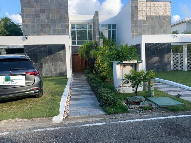 Venta en Playa Nueva Romana - Santo Domingo